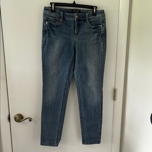 White House Black Market Blanc Blue Jeans Modern Fit